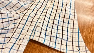 後から出てくる黄色いシミを防ぐのならお洋服は着用後すぐに洗って下さいね