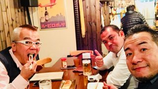 消臭剤ですましていませんか？クリスマスや忘年会で汚れたお洋服は洗いましょう