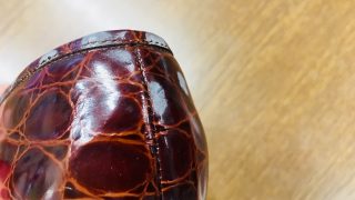 長時間放置していたバッグや靴や革製品にカビが発生してしまっていませんか？