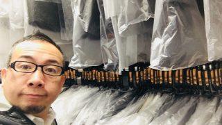 クリーニングから返って来た袋に入れていても衣類のトラブル予防には全くなりません