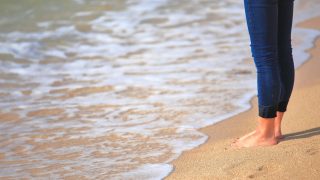 ストレッチパンツは汚れを取ろうとしてグリグリしてしまうとその部分だけ伸びてしまいますよ
