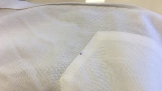 ポケット内でインクが滲んでいたら要注意です沢山インクが付いた時には即シミ抜きへ