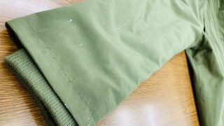 ダウンジャケットにペンキが付いた時にクリーニング屋さんにしみ抜きを断られてあきらめて捨てたりはしていませんか