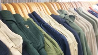 衣替えお洋服チェックは早めにしておいて損は無いですよ