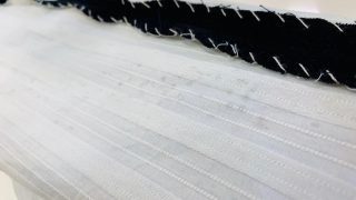 長時間クローゼットやタンスの中に保管していたお洋服の生地にカビが発生してしまっていませんか？