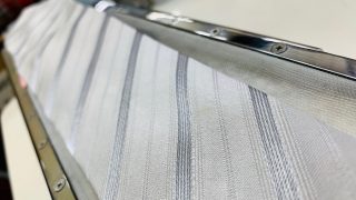 ネクタイに気が付かない間に付いていた黄色いシミはいったいなんなのでしょうか？
