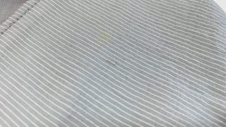 パッと見た目はシミにしか見え無い場合でもよく見てみるとシミではなかったりする場合が実際にあります