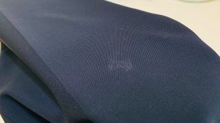 あらかじめシミがどんな性質か分かっていればシミの取れるイメージが出来やすいので何が付いてしまったのかを店頭ではお伺いするんですね