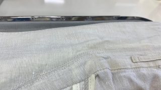 夏物衣料のお仕舞クリーニングは終わりましたか？襟の黄ばみが気になる場合には黄ばみ取りでスッキリ致しましょう