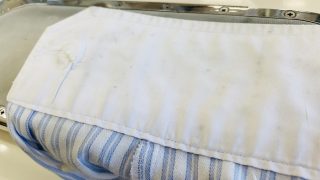 ワイシャツの袖口に何度洗っても取れない黒ずみはございませんか?それ実は時計の錆汚れかも知れませんよ