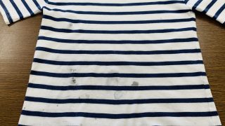 お洋服に付いてしまった墨汁のシミは最初の処理段階で出来るだけ落とし切る事が重要です