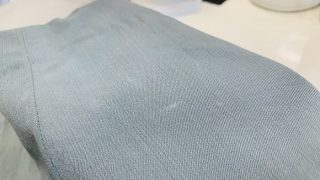 漂白剤がお掃除で使用中に飛び散ってしまいお洋服に付いている事に気が付かずに放置していたら色が抜けてしまった