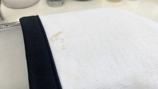 お家での染み抜きで取れなくても失敗してしまっても最初の状態よりも酷くなっても修復できる場合も多いです