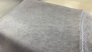 汚れやシミを取り除く為には手順の順序がありその工程を一つづ確実に行わないと効果や結果が変わります