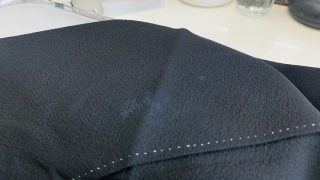 色柄物のお着物に付いてしまった食べこぼしのシミはそのまま時間が経ちますと色が変化する事があります