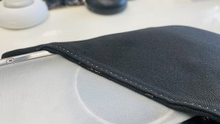 生地と生地の隙間に入り込んだ汚れは取れにくいので要注意