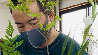 ゴールが決まっていない過程を楽しむいけばな「廻り花」（まわりばな）を体験致しました