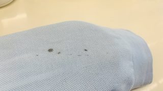 インクはその種類によって取れにくさが違いますので出来れば何もせずに先ずはご相談くださいませ