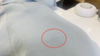 ドライクリーニング出来ないお洋服に付いてしまった油シミは中々取り除く事が難しいのです