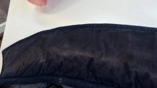 コーデュロイ襟のジャケットやコートのお手入れの方法はどうするの？